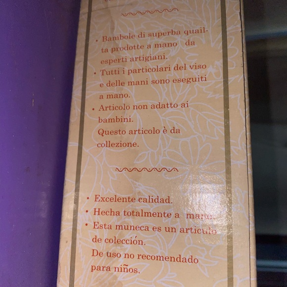 Knightsbridge porcelain Indian doll - Picture 6 of 6